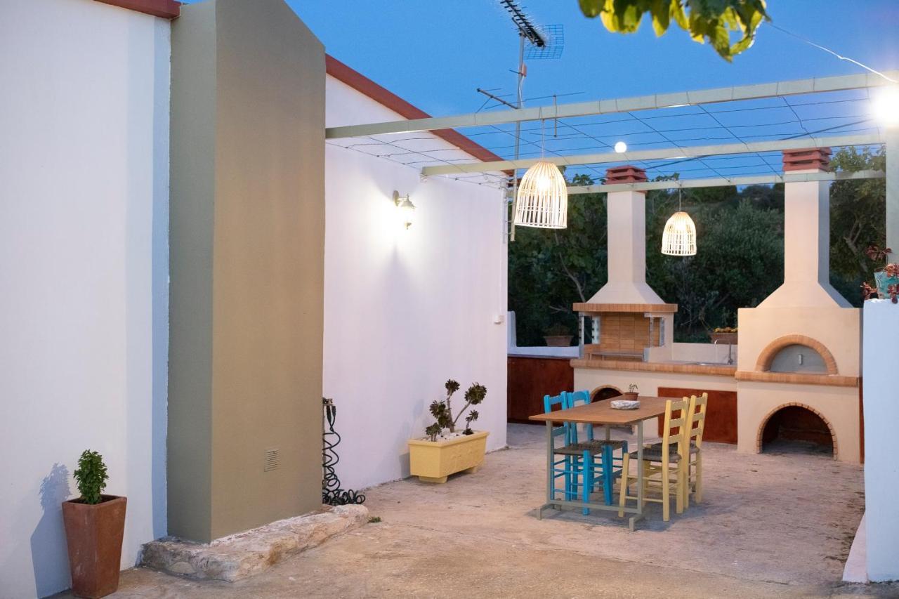 Eden'S Garden Skouloufia Villa Luaran gambar